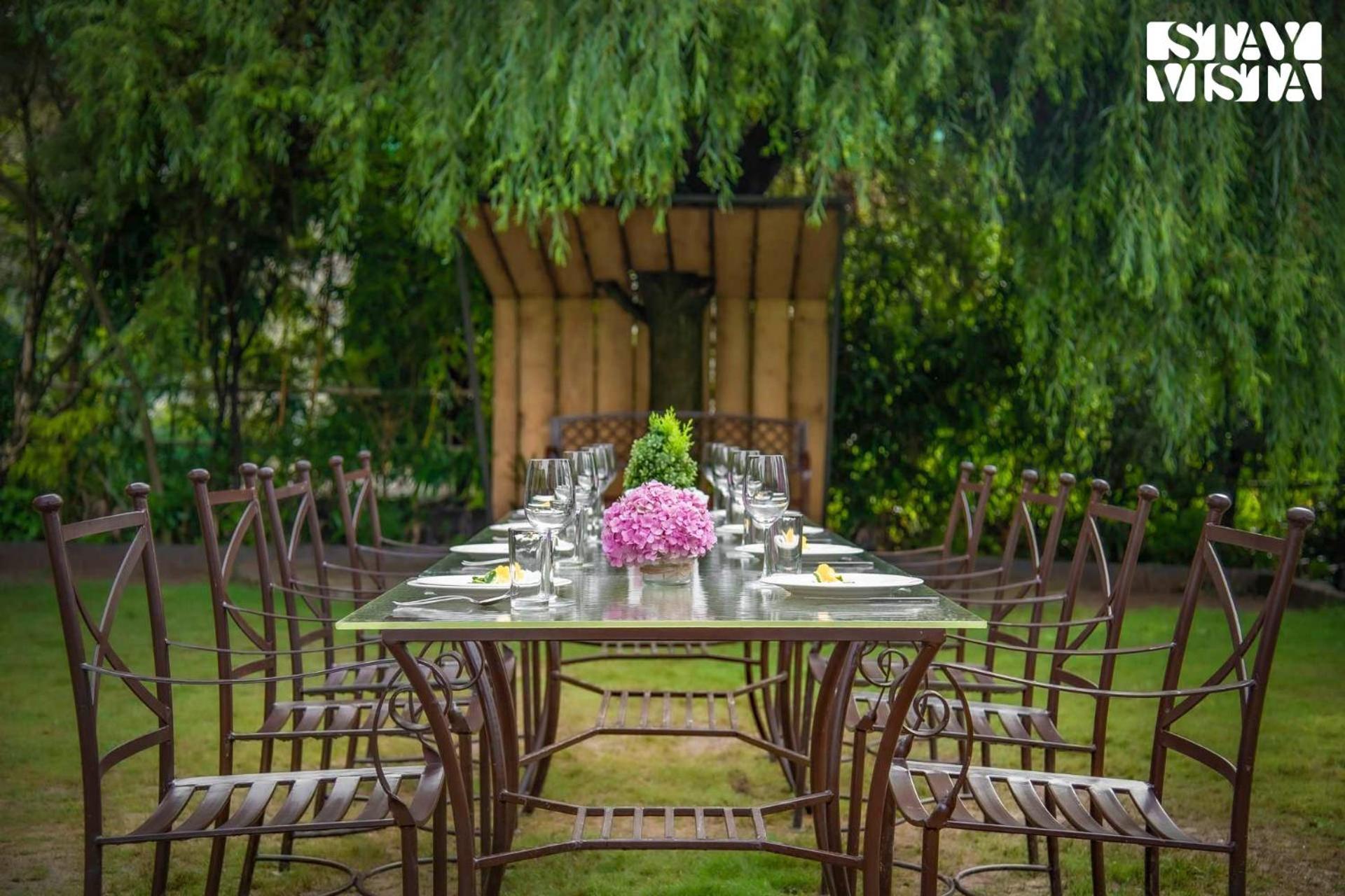 Stayvista At Sylvana Villas With Lawn, Bbq And Jacuzzi Касаули Екстериор снимка