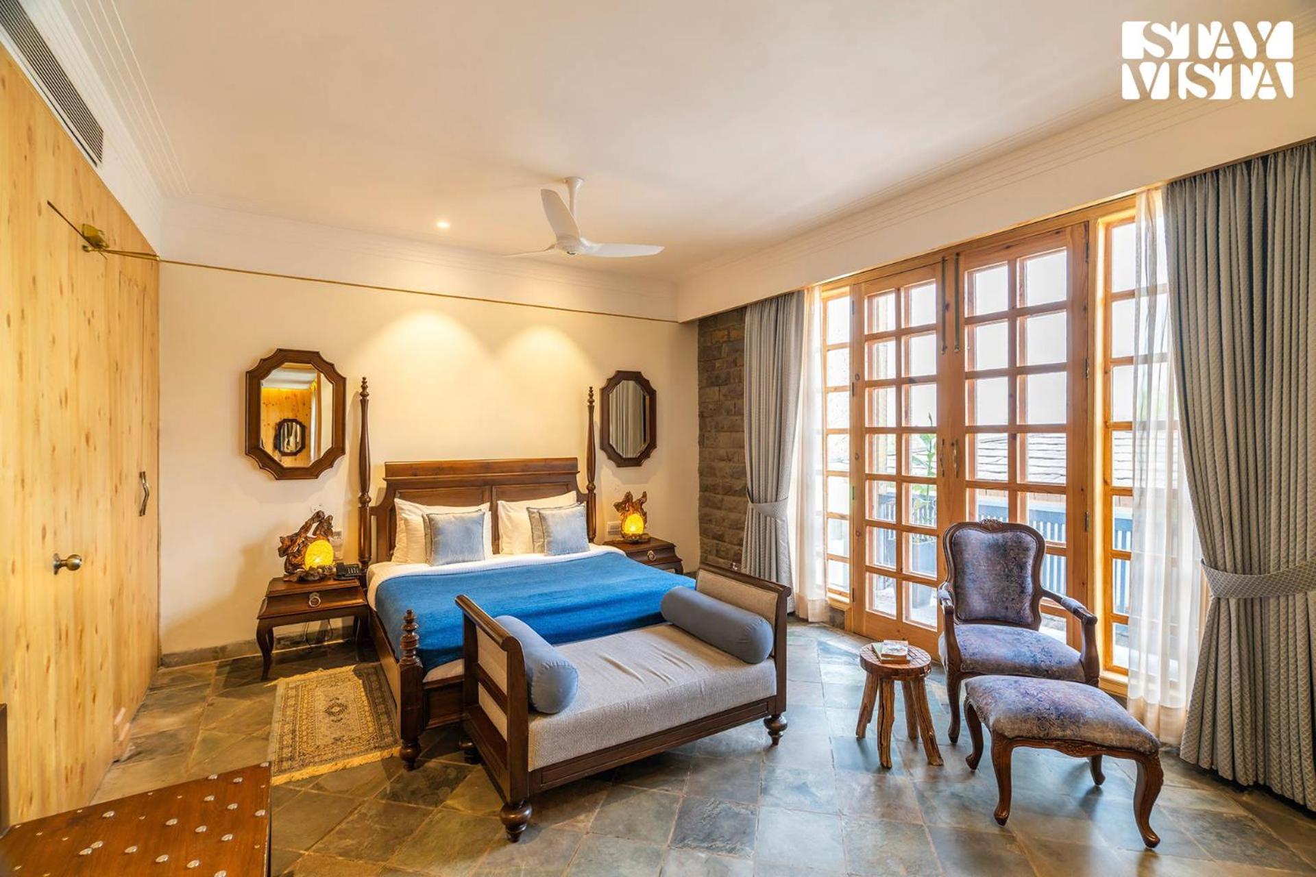 Stayvista At Sylvana Villas With Lawn, Bbq And Jacuzzi Касаули Екстериор снимка
