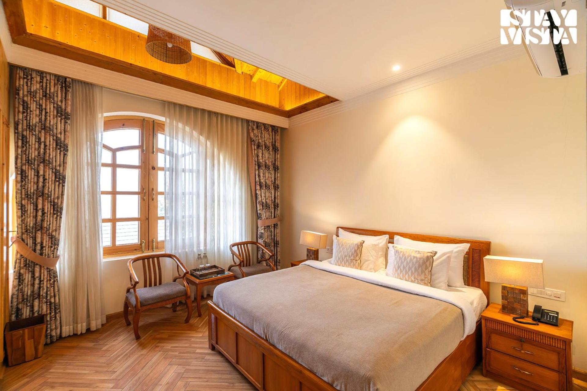 Stayvista At Sylvana Villas With Lawn, Bbq And Jacuzzi Касаули Екстериор снимка